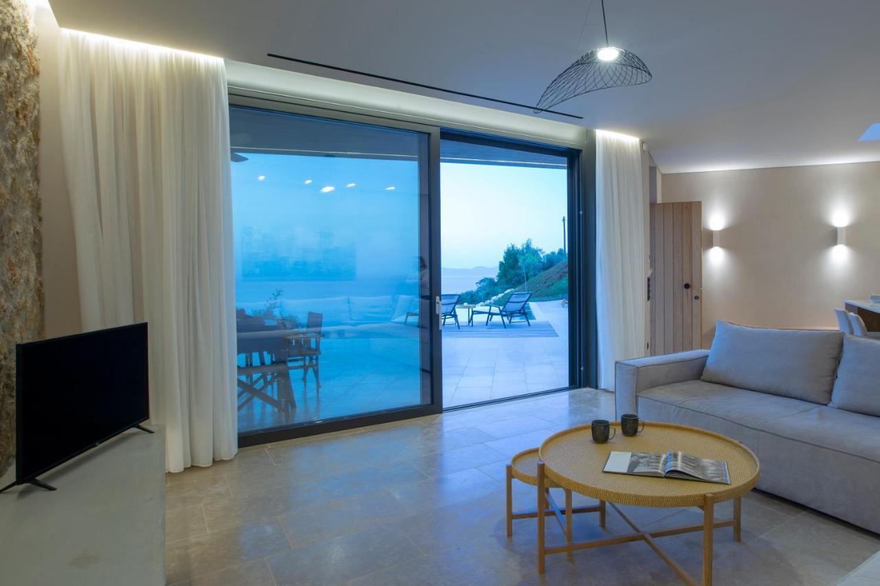 Blooms Of Sivota Bay - Luxury Villas With Private Heated Pool Экстерьер фото